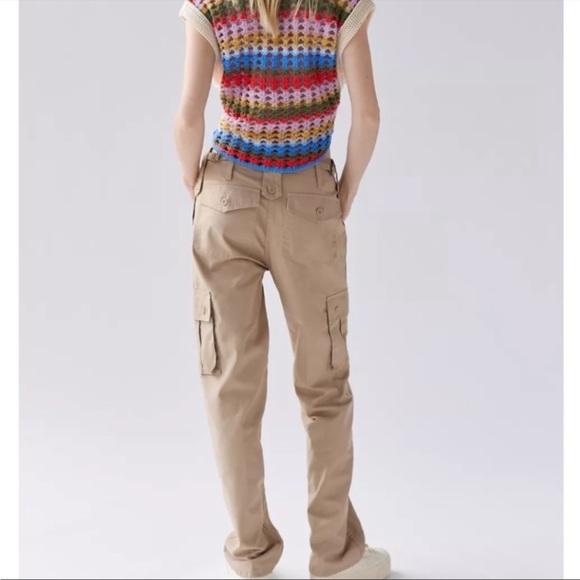 NWT URBAN RENEWAL Vintage Low-Rise Cargo Pant in Tan Sz 32 - Picture 3 of 5